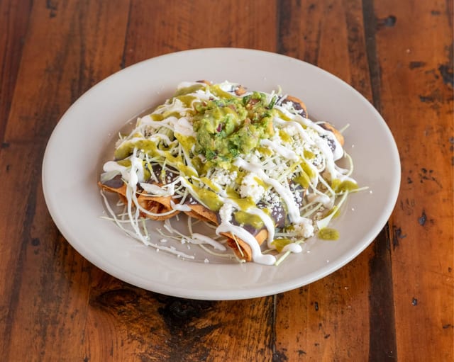 Flautas (3) (Tacos Dorados).
