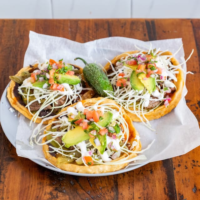 Sopes (3).