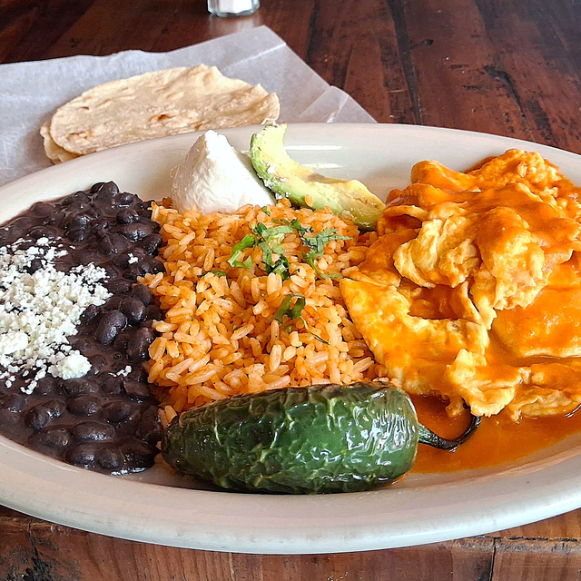 Salsa de Huevo.